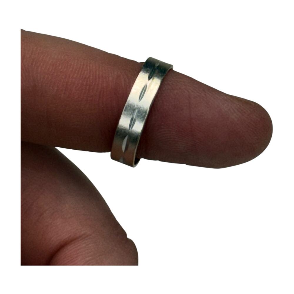Silver Tone Wide Band Ring Size 6.5 Flat 5mm Fashion Stacking Unisex - Picture 3 of 6